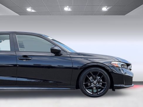 Used 2025 Honda Civic Sport image 33