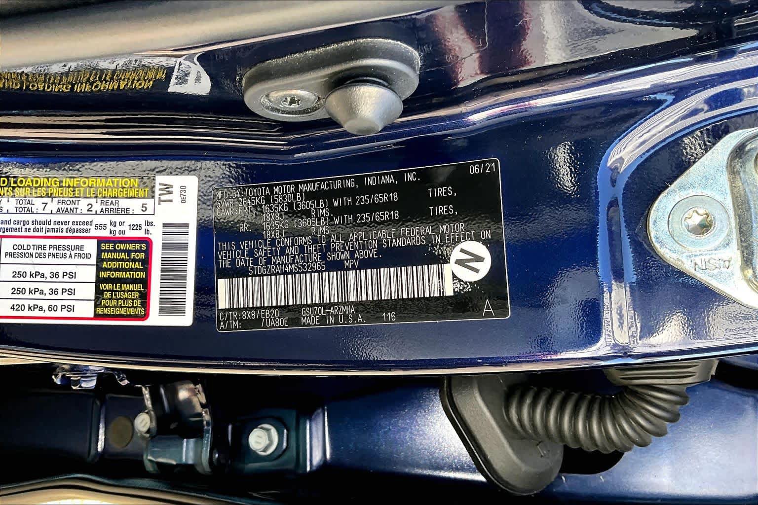 Certified 2021 Toyota Highlander XLE FWD image 36