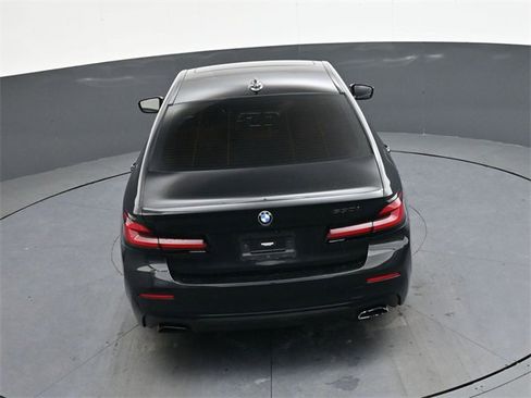 Used 2022 BMW 530i w/ Convenience Package image 18