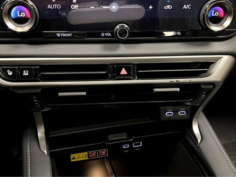 Certified 2023 Lexus RX 350 AWD w/ Accessory Package image 17