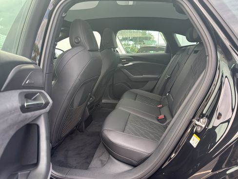 New 2025 Audi S6 e-tron Premium Plus image 13