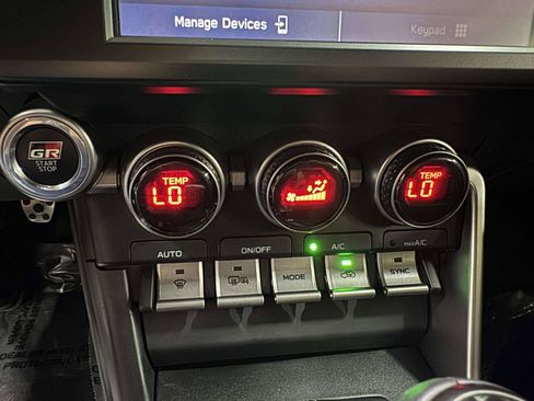 Used 2025 Toyota GR86 Premium w/ Performance Package RWD image 24