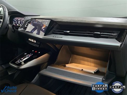 Used 2024 Audi Q4 e-tron Premium image 76