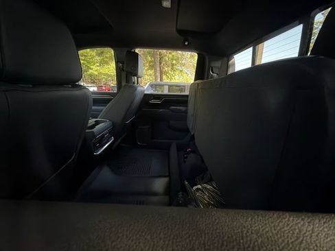 Used 2025 Chevrolet Silverado 2500 High Country AWD/4WD image 7