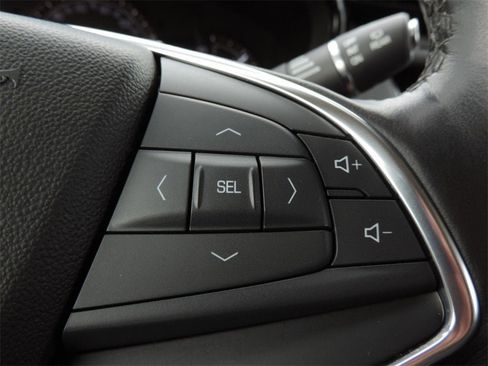 Used 2019 Cadillac XT5 Luxury image 27