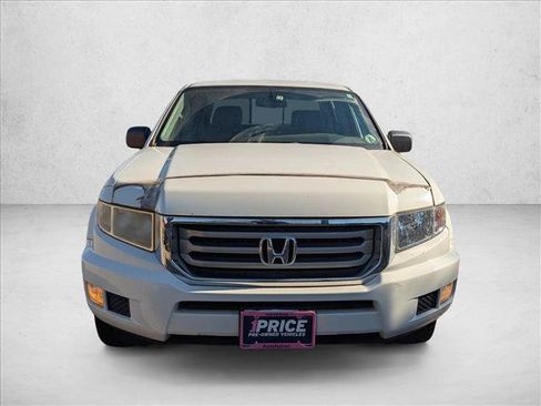 Used 2013 Honda Ridgeline RT image 2