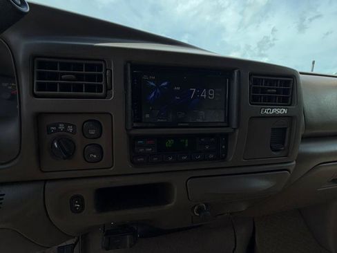 Used 2003 Ford Excursion Eddie Bauer AWD/4WD image 12