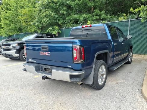 Used 2018 GMC Sierra 1500 SLT w/ SLT Premium Package AWD/4WD image 4