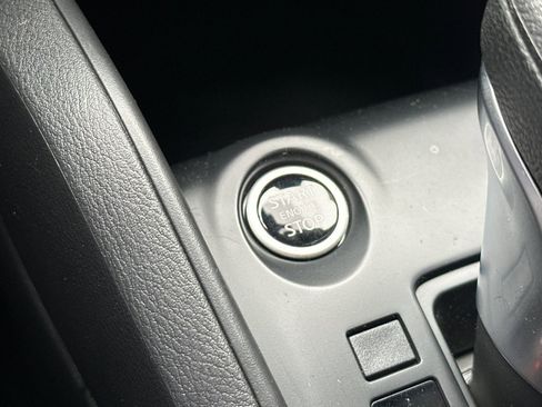 Used 2023 Nissan Kicks S image 22