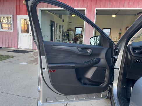 Used 2023 Ford Escape Active image 12