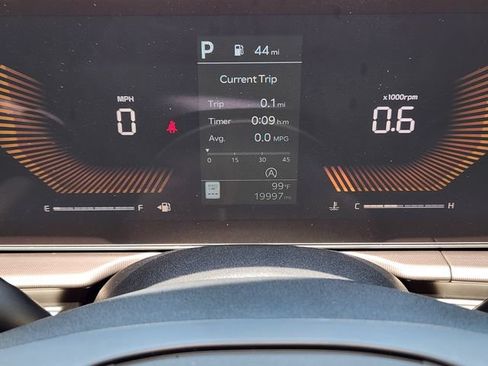 Certified 2026 Kia Sportage EX FWD image 16