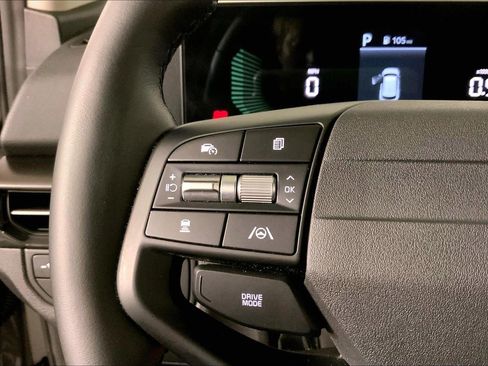 Used 2026 Kia Sportage EX FWD image 18
