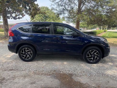 Used 2016 Honda CR-V SE image 8