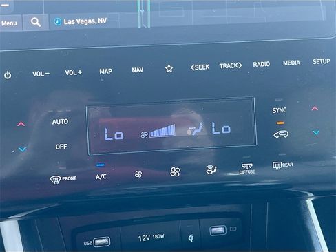 Used 2022 Hyundai Tucson Limited image 16