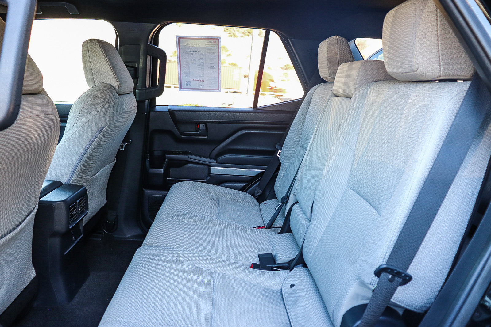 Certified 2025 Toyota 4Runner SR5 AWD/4WD image 18