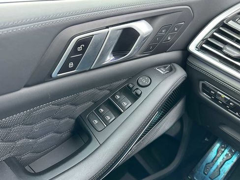 Used 2022 BMW X5 M w/ Competition Package 2 image 37