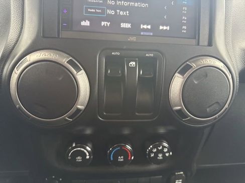 Used 2016 Jeep Wrangler Sport w/ Quick Order Package 24S image 20