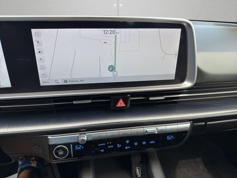 Used 2024 Hyundai Ioniq 6 SE AWD/4WD image 16