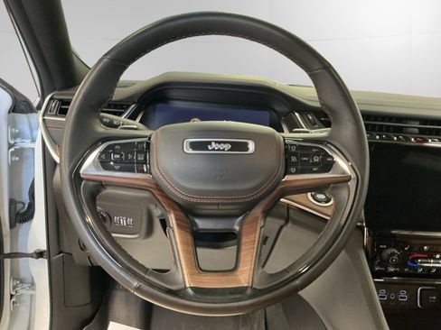 Used 2023 Jeep Grand Cherokee L Summit w/ Advanced Protech Group IV image 12