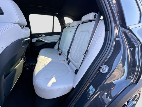 New 2026 BMW X5 sDrive40i w/ Premium Package RWD image 19