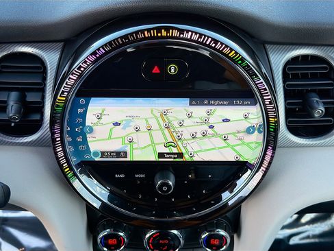 Used 2024 MINI Cooper S image 30