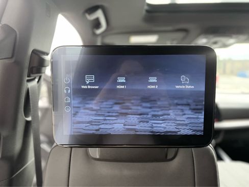 Used 2025 Chevrolet Tahoe High Country image 48