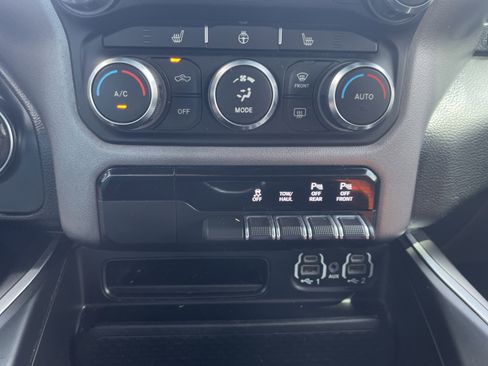Used 2022 RAM 1500 Lone Star AWD/4WD image 29