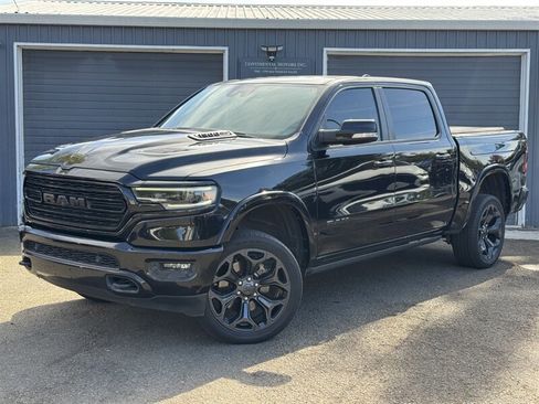 Used 2020 RAM 1500 Limited w/ Black Appearance Package AWD/4WD image 1