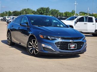 Used 2025 Chevrolet Malibu RS FWD video 2
