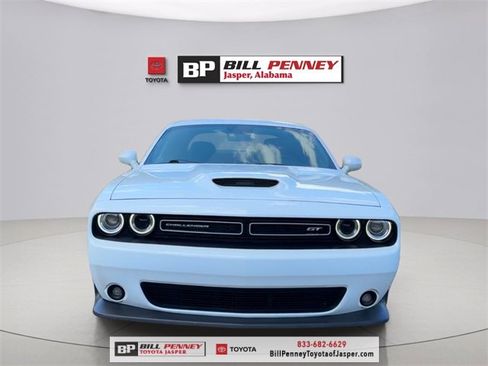 Used 2022 Dodge Challenger GT image 8