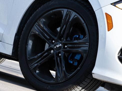 Used 2023 Kia K5 GT-Line w/ GT-Line Premium Package image 8