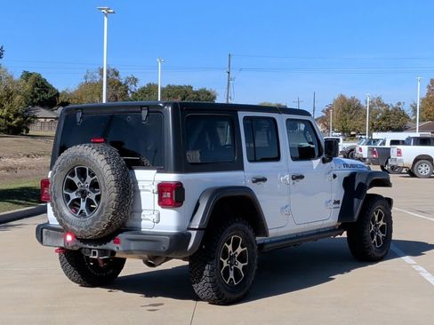 Used 2018 Jeep Wrangler Unlimited Rubicon image 8