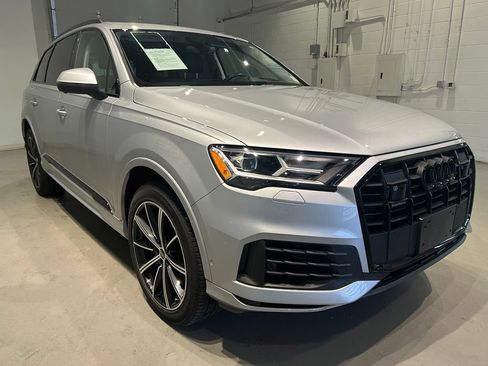 Used 2022 Audi Q7 3.0T Prestige AWD/4WD image 8