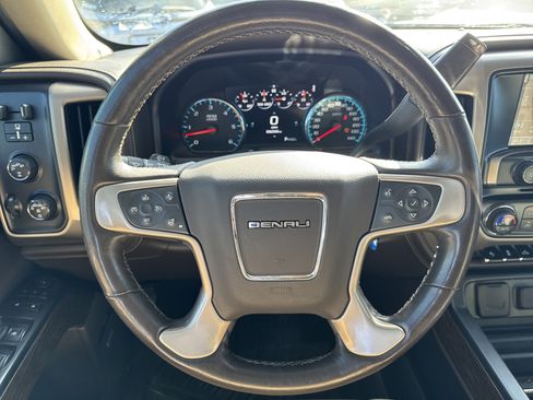 Used 2017 GMC Sierra 1500 Denali w/ Denali Ultimate Package image 11