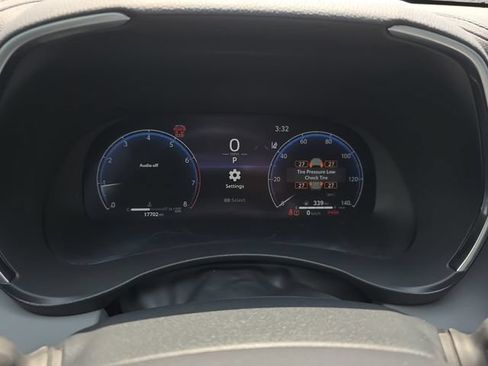 Used 2023 Toyota Highlander Platinum FWD image 21