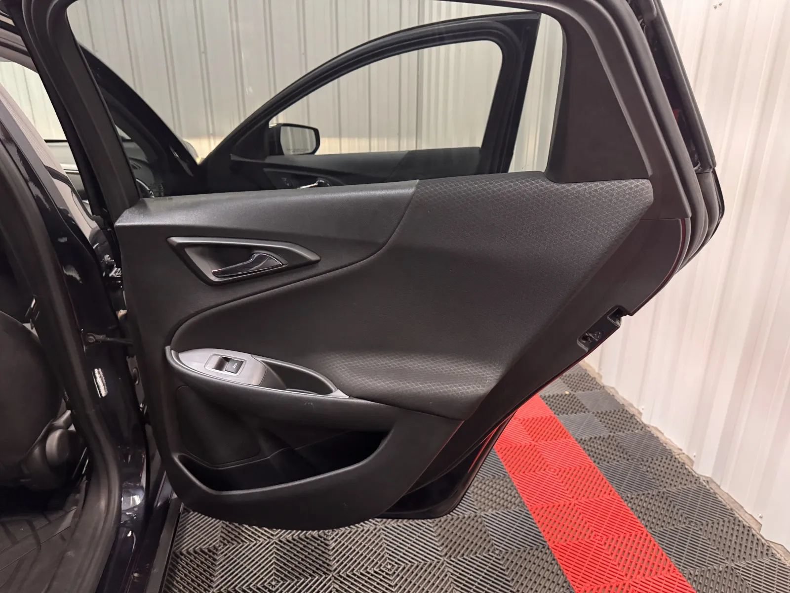 Used 2022 Chevrolet Malibu RS w/ LPO, Floor Liner Package FWD image 40