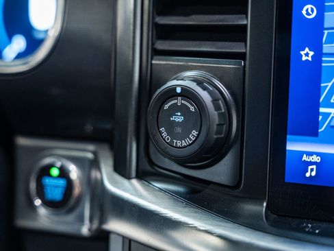 Used 2023 Ford F150 Lariat w/ Equipment Group 502A High image 35