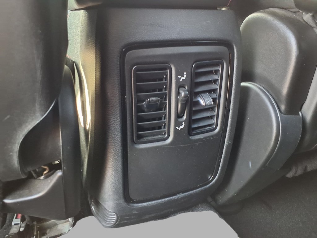 Used 2025 Dodge Durango GT AWD/4WD image 22