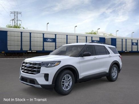 New 2026 Ford Explorer Active RWD image 1