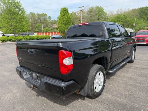 Used 2016 Toyota Tundra SR5 w/ SR5 Upgrade Package image 5
