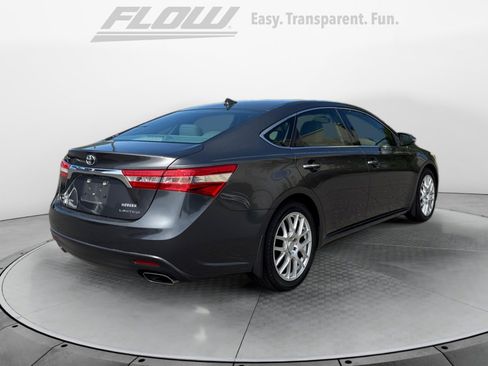 Used 2013 Toyota Avalon Limited image 7