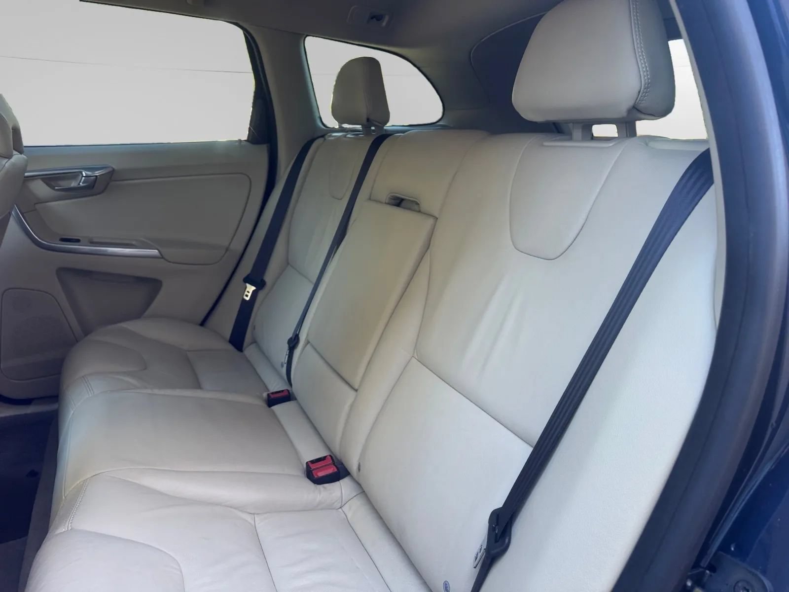 Used 2013 Volvo XC60 T6 AWD/4WD image 18
