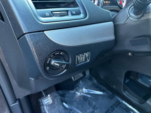 Used 2018 Dodge Grand Caravan GT image 16