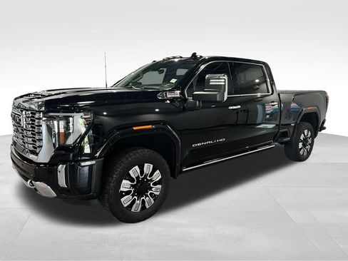 Used 2024 GMC Sierra 2500 Denali w/ Denali Reserve Package AWD/4WD image 3