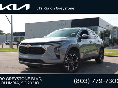 Used 2025 Chevrolet Trax LT w/ LT Convenience Package