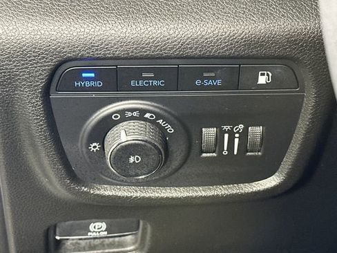 Used 2023 Jeep Grand Cherokee 4xe image 19