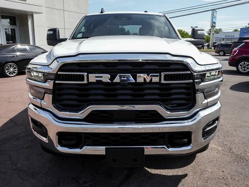 Used 2026 RAM 2500 Big Horn AWD/4WD image 2