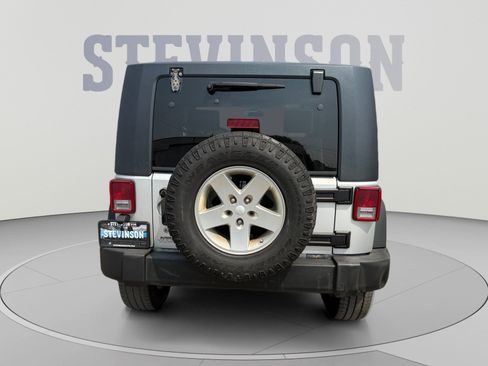 Used 2008 Jeep Wrangler X AWD/4WD image 4