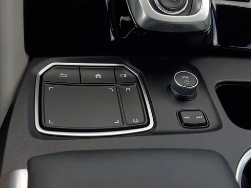 Certified 2024 Acura MDX FWD w/ Technology Package image 29