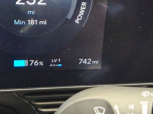 Used 2025 Hyundai Ioniq 5 SEL image 14